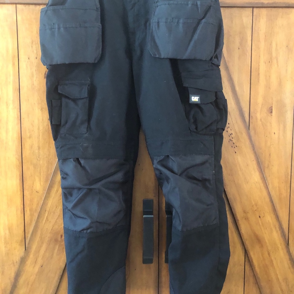 Men’s CAT work pants size 40/32